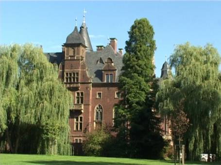 Nettetal : Schloss Krickenbeck, vom Schlosspark aus gesehen